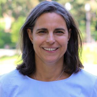 Photo portrait of Melissa Baldwin