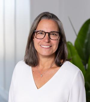 Portrait of Melissa Baldwin